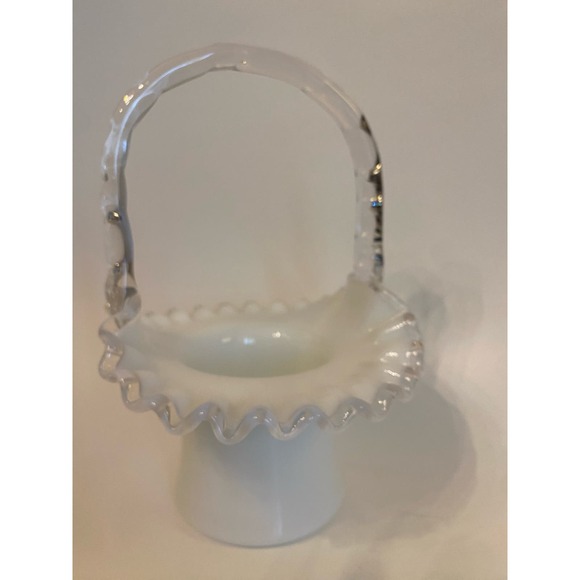 Fenton Silver Crest Ruffled Basket - Picture 3 of 11